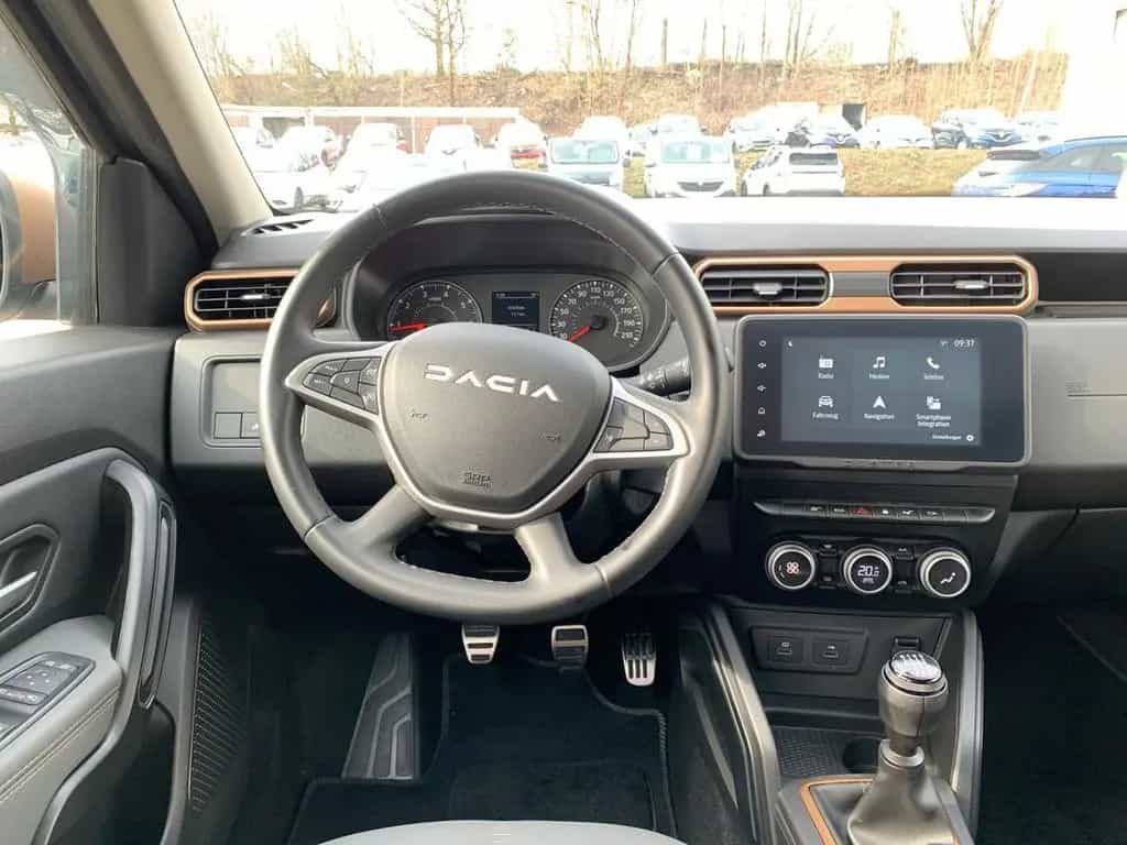 Dacia Duster II EXTREME 1.3 TCe 130 KLIMA+NAVI+KAMERA 06/2023-photo-14