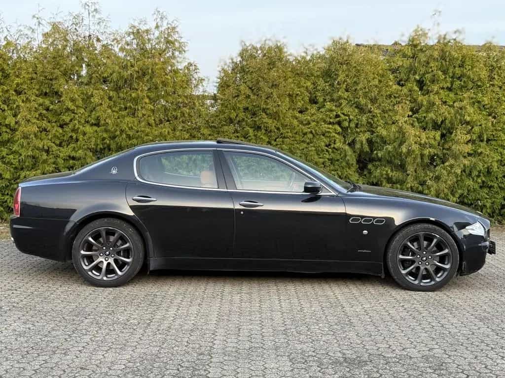 Maserati Quattroporte * SCHIEBEDACH * NAVI * BOSE * 02/2008-photo-14