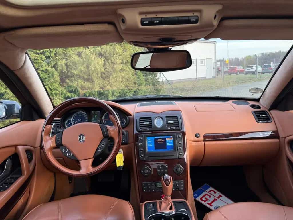 Maserati Quattroporte * SCHIEBEDACH * NAVI * BOSE * 02/2008-photo-16