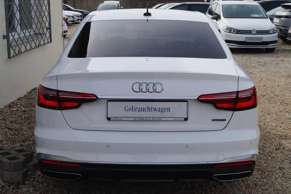 Audi A4 Lim. 40 TDI quattro S line 2.Hand*Automatik* 06/2022-photo-3