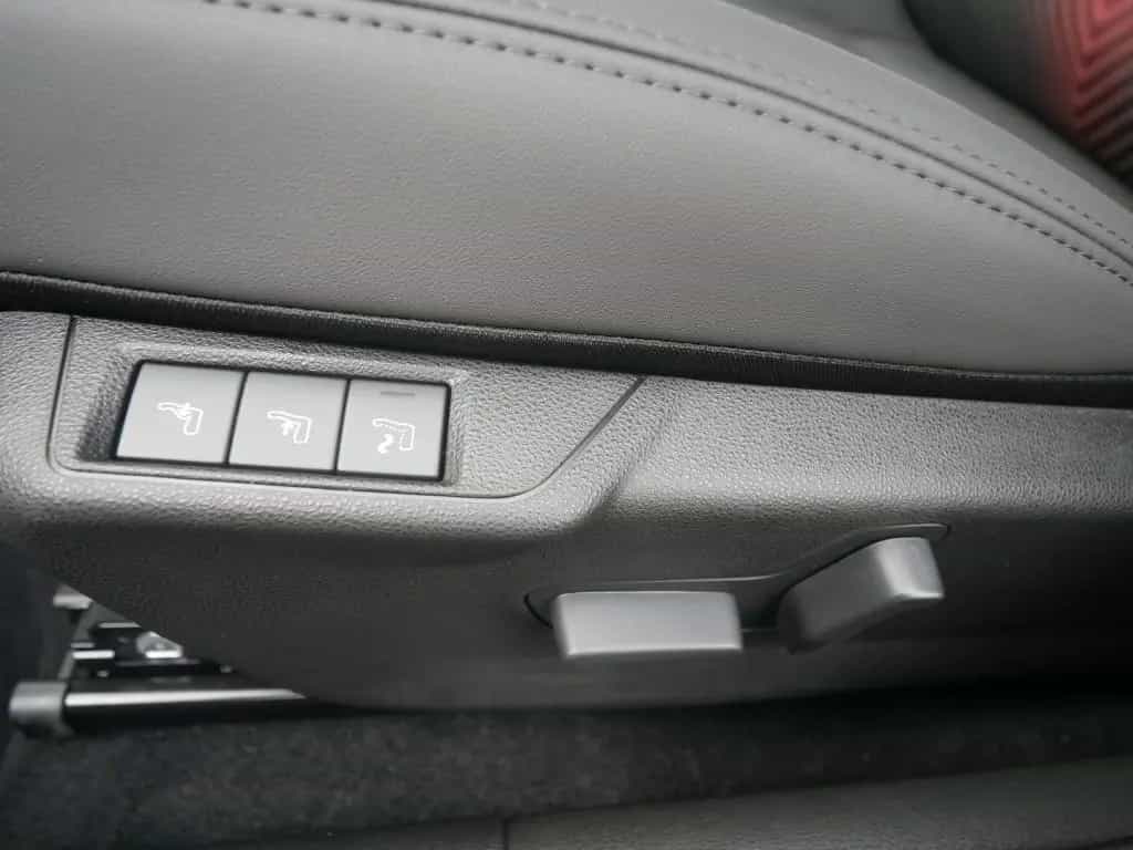 Alfa Romeo Junior IBRIDA Q4 TI 1.2 VGT 145PS DCT6 TECHNOLOG 03/2026-photo-10