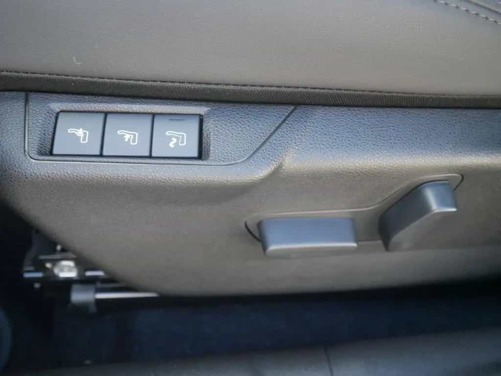 Alfa Romeo Junior IBRIDA Q4 TI 1.2 VGT 145PS DCT6 TECHNOLOG 03/2026-photo-10