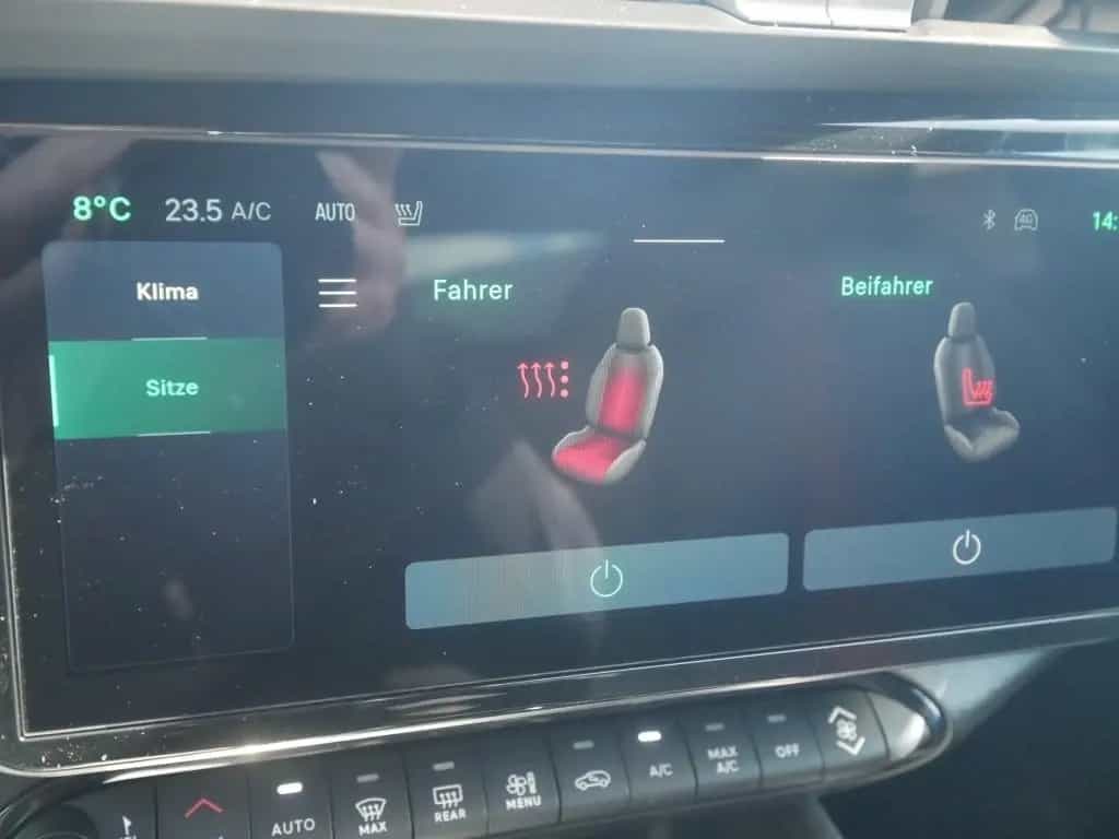 Alfa Romeo Junior IBRIDA Q4 TI 1.2 VGT 145PS DCT6 TECHNOLOG 03/2026-photo-28