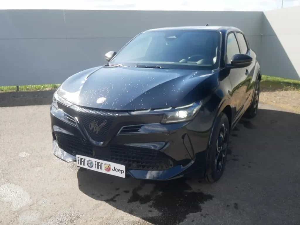 Alfa Romeo Junior IBRIDA Q4 TI 1.2 VGT 145PS DCT6 TECHNOLOG 03/2026-photo-6