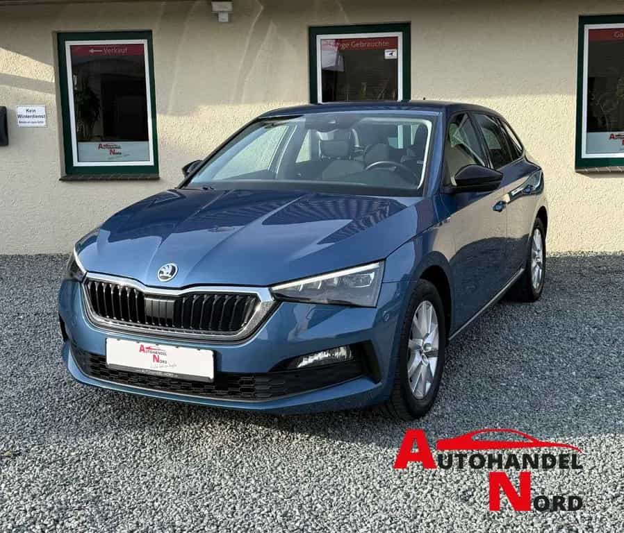 Skoda Scala Automatik Style Rückfahrkamera PDC 12/2019-photo-0