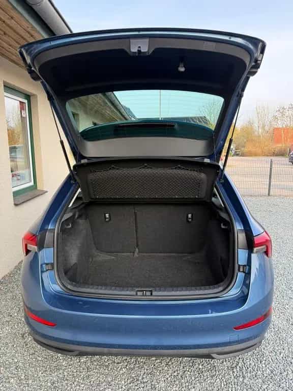 Skoda Scala Automatik Style Rückfahrkamera PDC 12/2019-photo-25