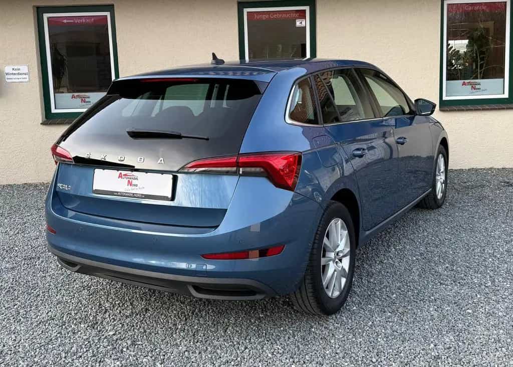 Skoda Scala Automatik Style Rückfahrkamera PDC 12/2019-photo-26