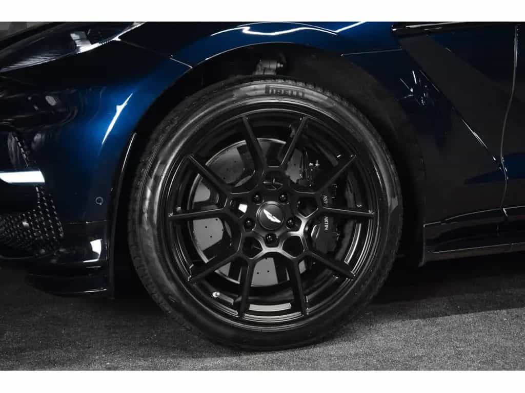 Aston Martin DBX 707 4.0 V8 Bi-Turbo - ULTRAMARINE BLACK 03/2024-photo-15