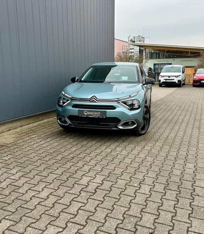 Citroën C4 1.2 PureTech Shine *LED*HUD*NAVI*KEY*CAM* 02/2022-photo-1