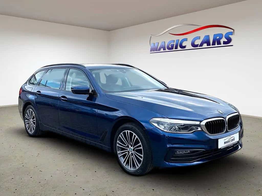 BMW 520 d Touring Aut. Sport Line*Stand*Pano*LED*AHK* 12/2019-photo-14