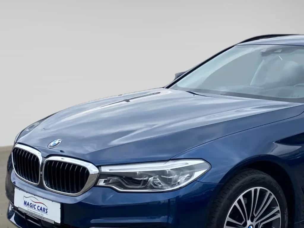 BMW 520 d Touring Aut. Sport Line*Stand*Pano*LED*AHK* 12/2019-photo-18