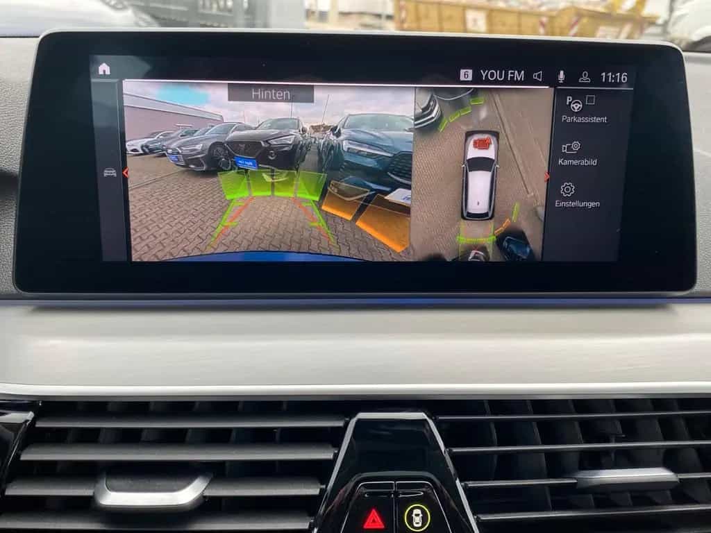 BMW 520 d Touring Aut. Sport Line*Stand*Pano*LED*AHK* 12/2019-photo-24