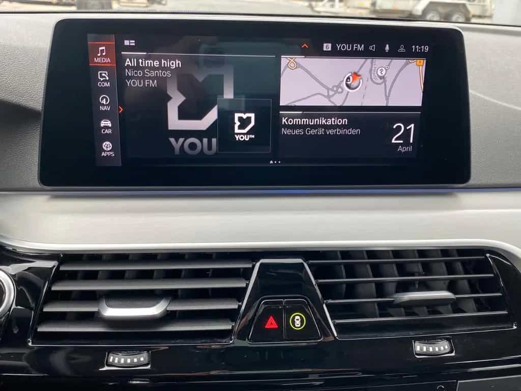 BMW 520 d Touring Aut. Sport Line*Stand*Pano*LED*AHK* 12/2019-photo-26