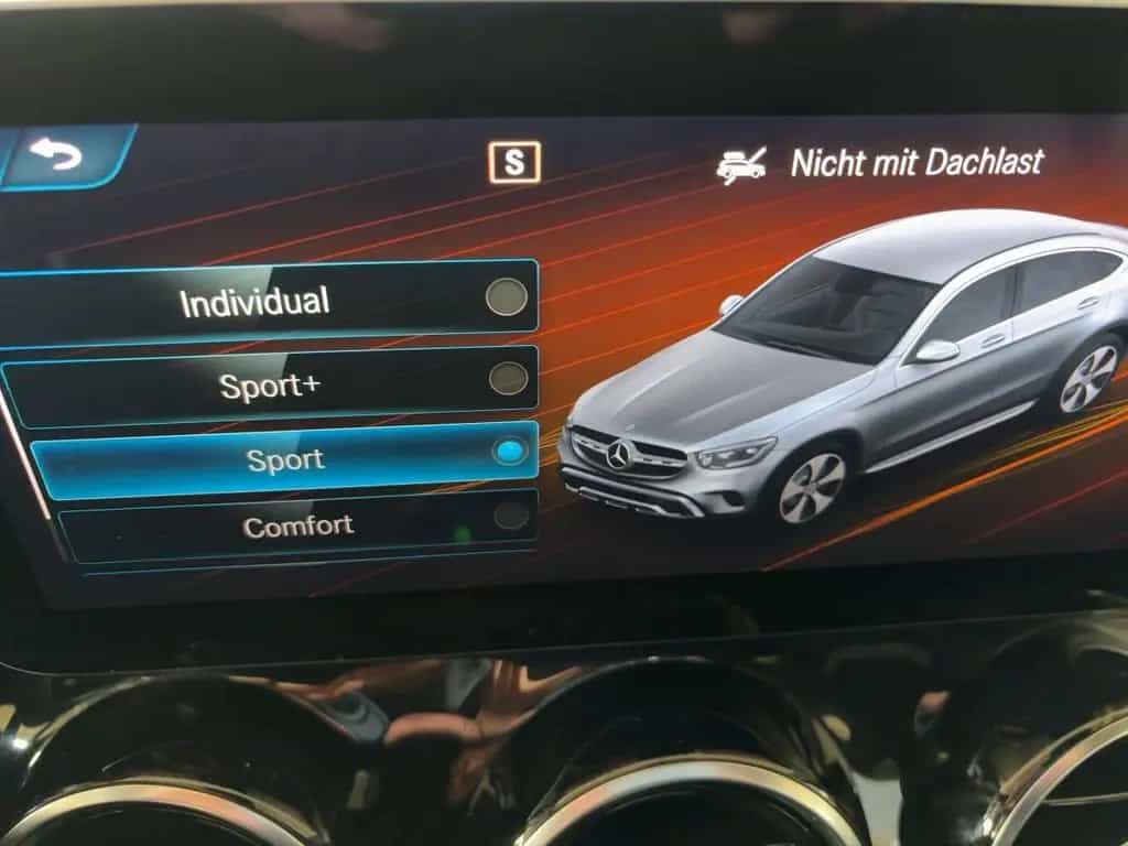 Mercedes-Benz GLC-Class 200 4M Coupé AMG Line KeyGo|CarPlay|Night 07/2020-photo-21