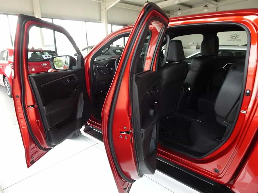 Isuzu D-Max Double Cab 4WD LSE, 5 J. Garantie, Pritsche besc null-photo-6