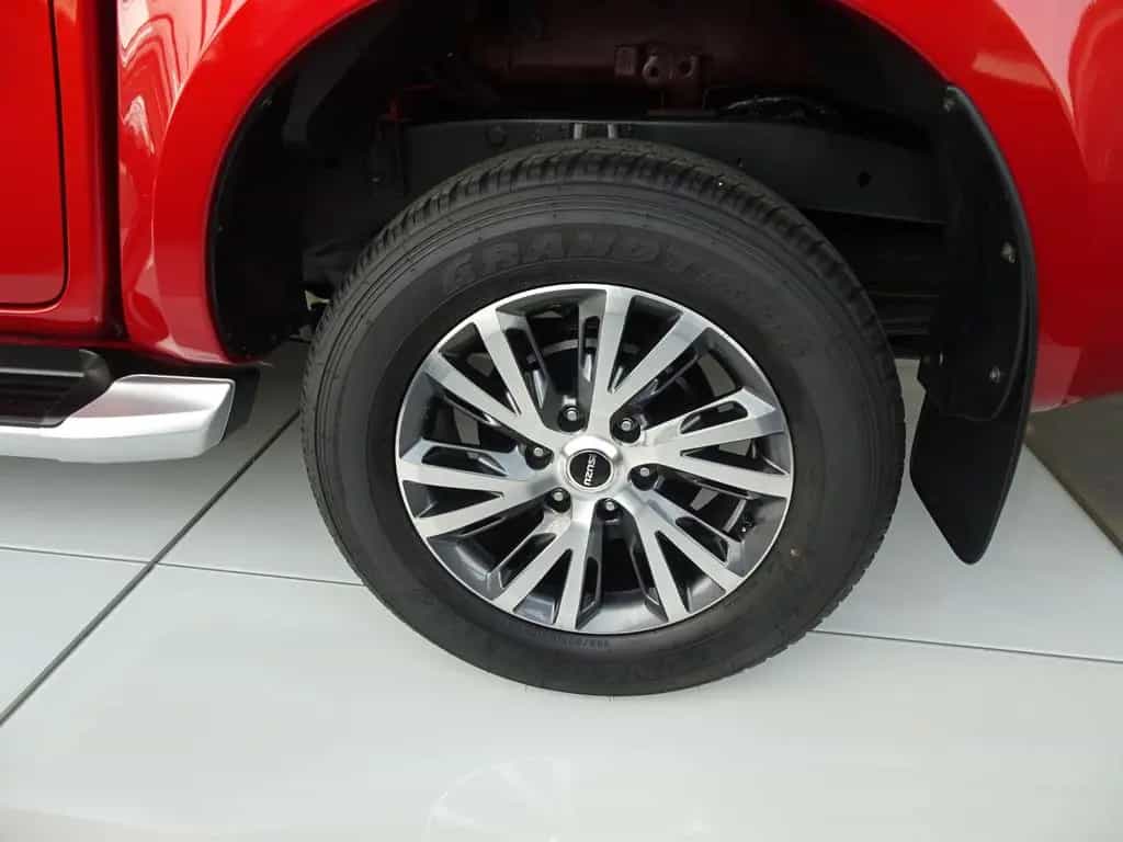 Isuzu D-Max Double Cab 4WD LSE, 5 J. Garantie, Pritsche besc null-photo-8