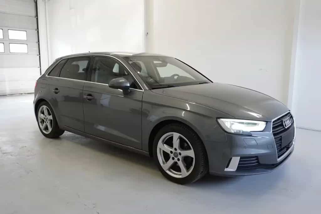 Audi A3 1.4 TFSI 150PS S-LINE S-TRONIC 03/2017-photo-2