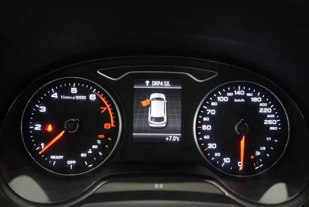 Audi A3 1.4 TFSI 150PS S-LINE S-TRONIC 03/2017-photo-22
