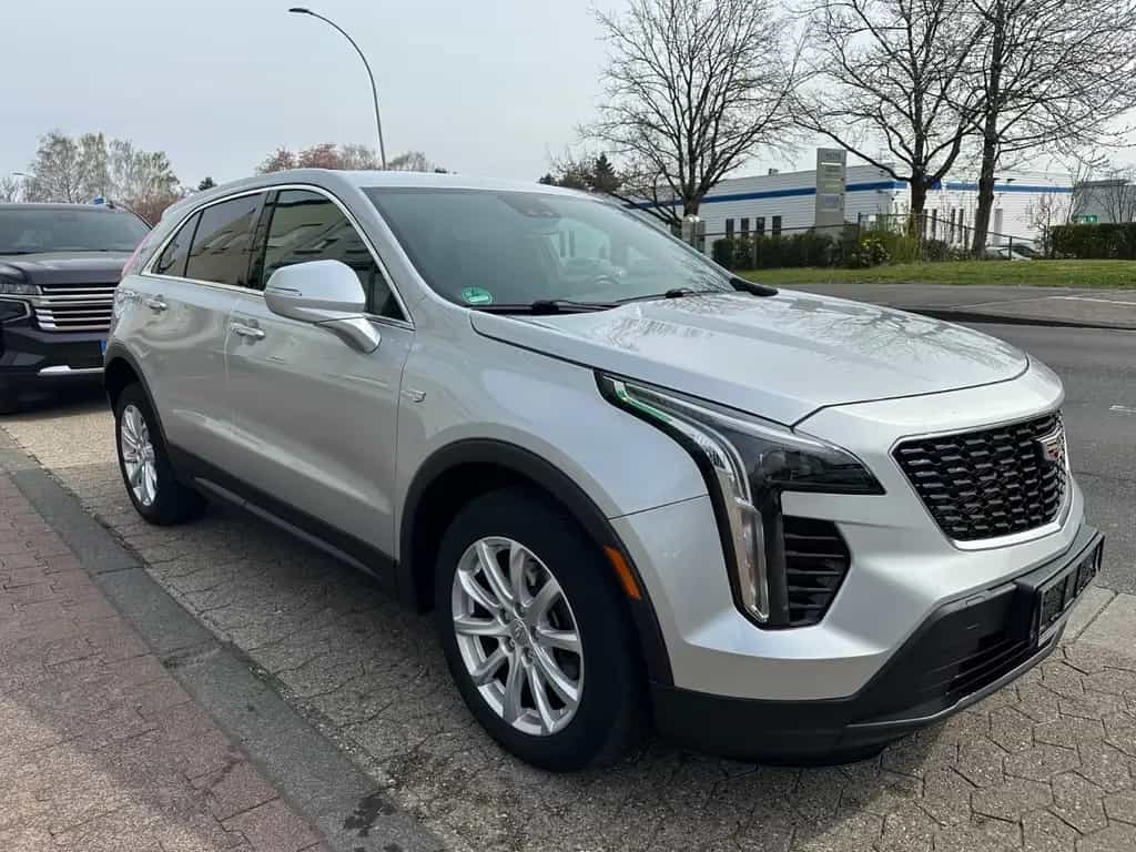 Cadillac XT4 Luxury 2WD 09/2021-photo-2