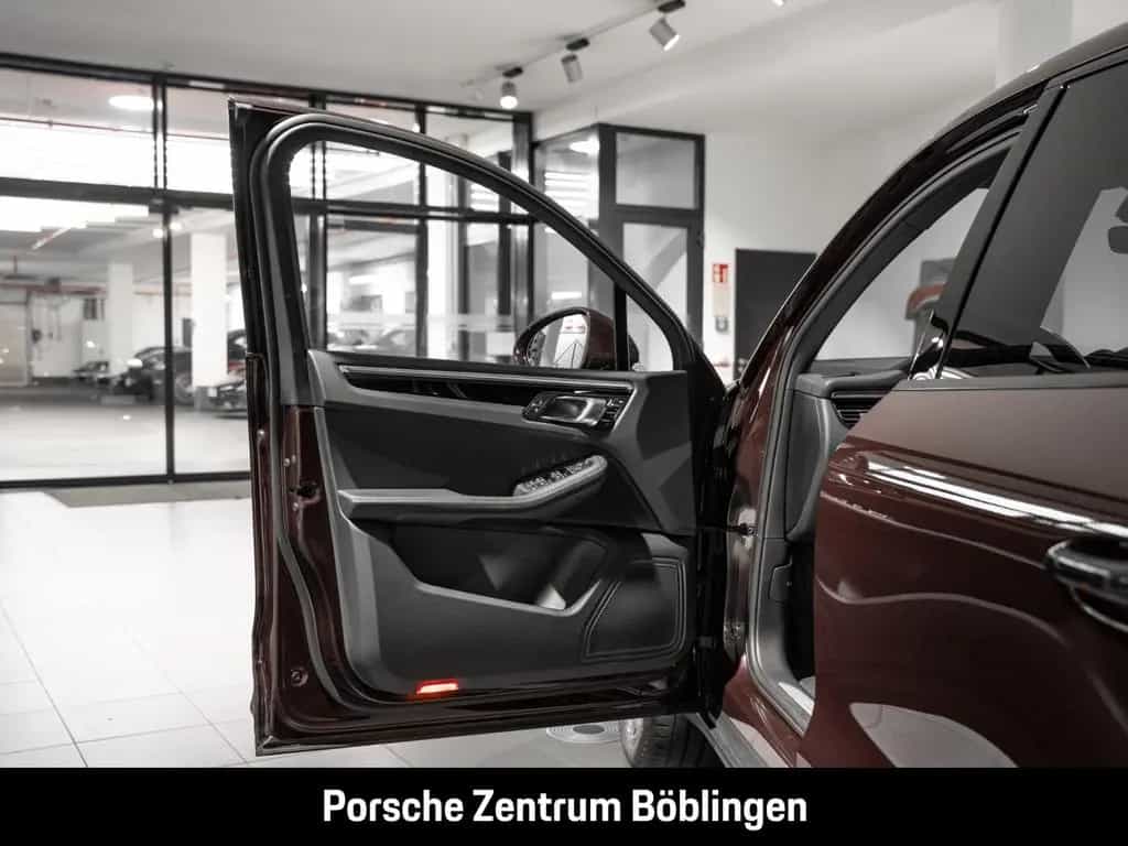 Porsche Macan S Standheizung Rückfahrkamera Panorama LED 07/2023-photo-11