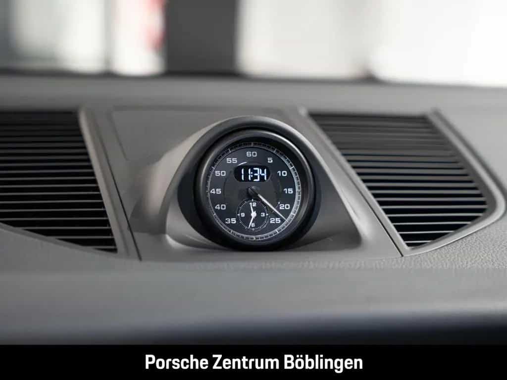 Porsche Macan S Standheizung Rückfahrkamera Panorama LED 07/2023-photo-24