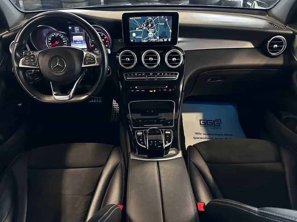 Mercedes-Benz GLC-Class 300 AMG Line 4Matic * Schiebedach-Kamera 05/2017-photo-11