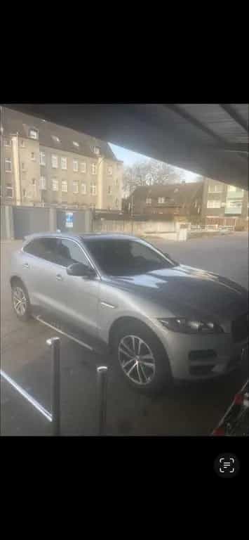 Jaguar F Pace 2.0d AWD 10/2017-photo-0