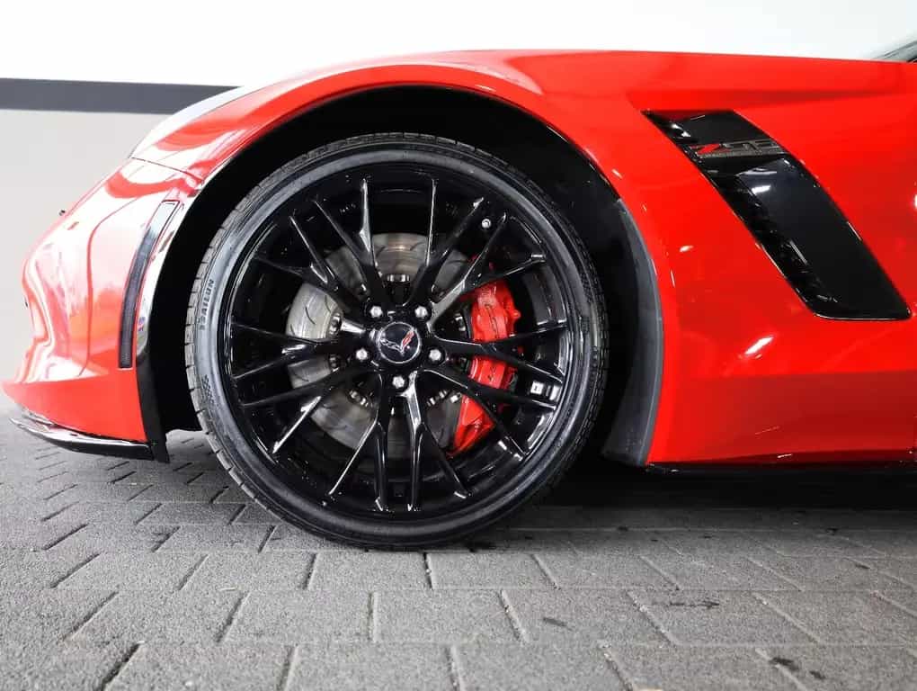 Corvette Z06 6.2 V8 Stingray Targa2LZ/HUD/BOSÉ/SHZ/R19*20 08/2019-photo-3