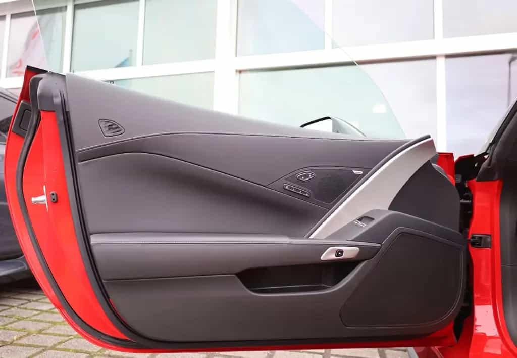 Corvette Z06 6.2 V8 Stingray Targa2LZ/HUD/BOSÉ/SHZ/R19*20 08/2019-photo-9
