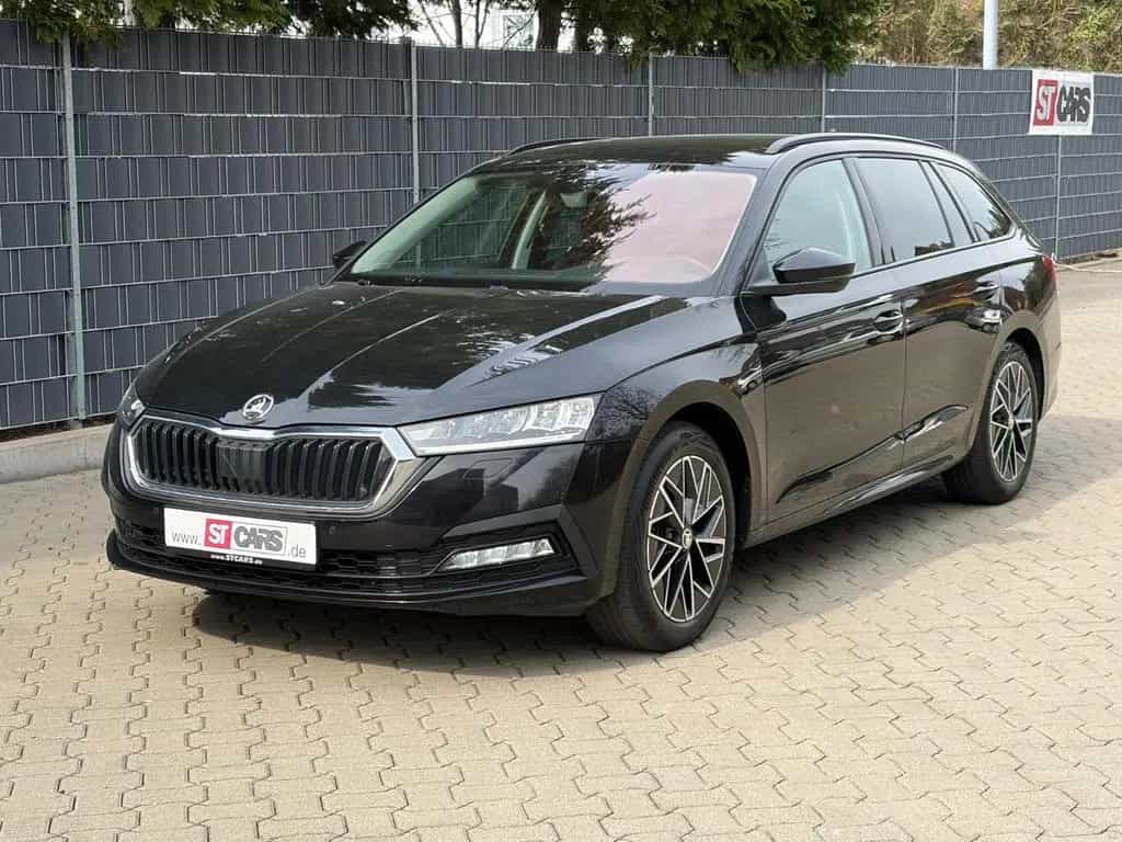 Skoda Octavia Combi Tour TSI DSG LED NAVI ACC 06/2022-photo-0
