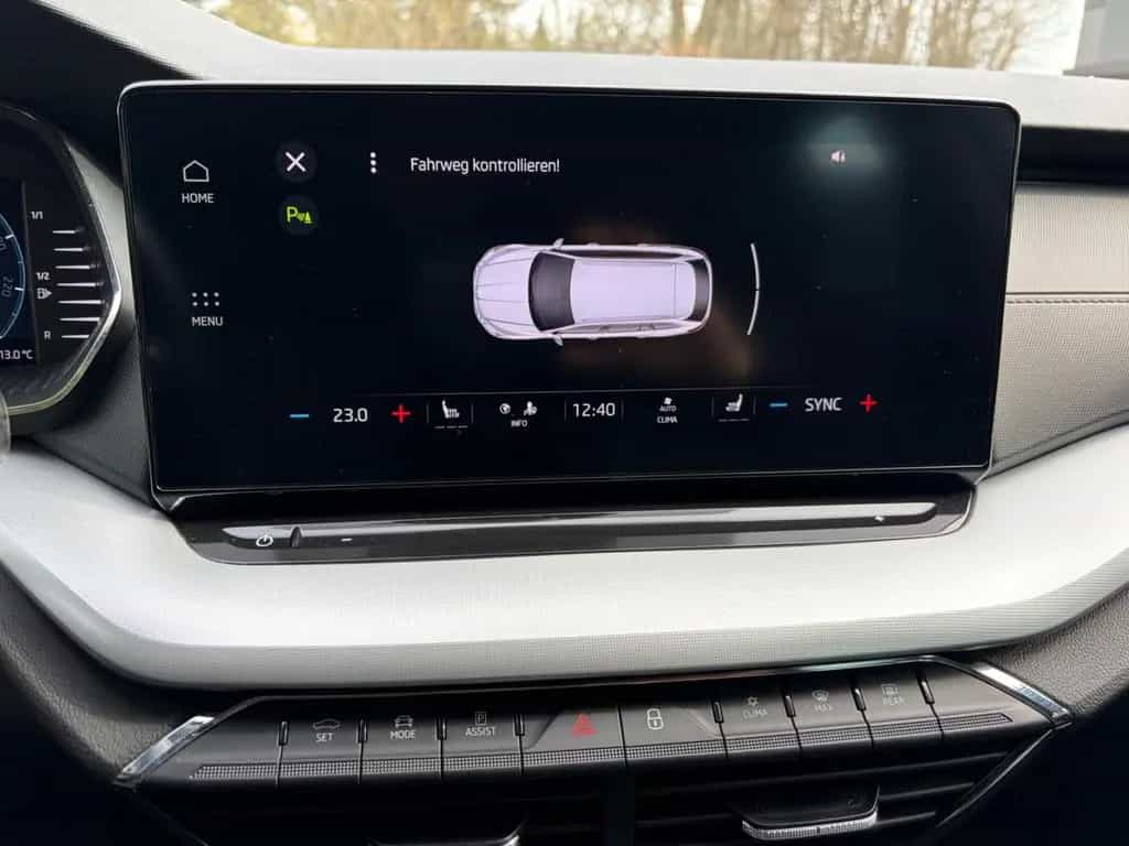 Skoda Octavia Combi Tour TSI DSG LED NAVI ACC 06/2022-photo-27