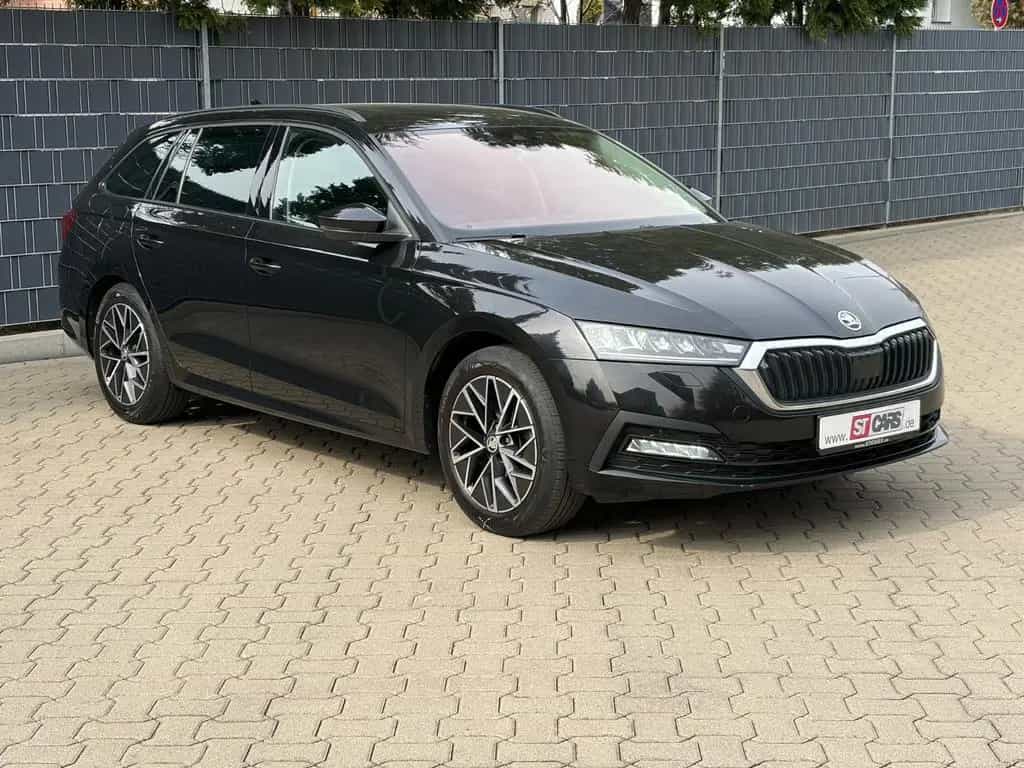 Skoda Octavia Combi Tour TSI DSG LED NAVI ACC 06/2022-photo-3