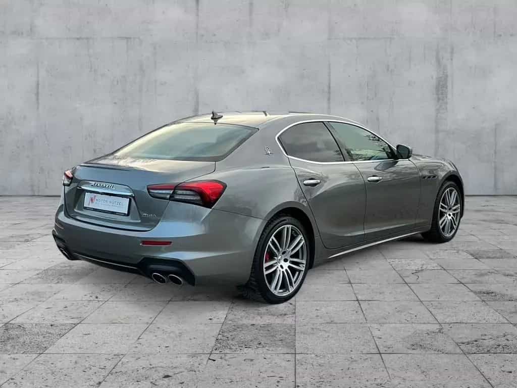 Maserati Ghibli 2.0 Hybrid V6 Bi-XEN+NAVI+RFK+APP+LM20" 07/2021-photo-5