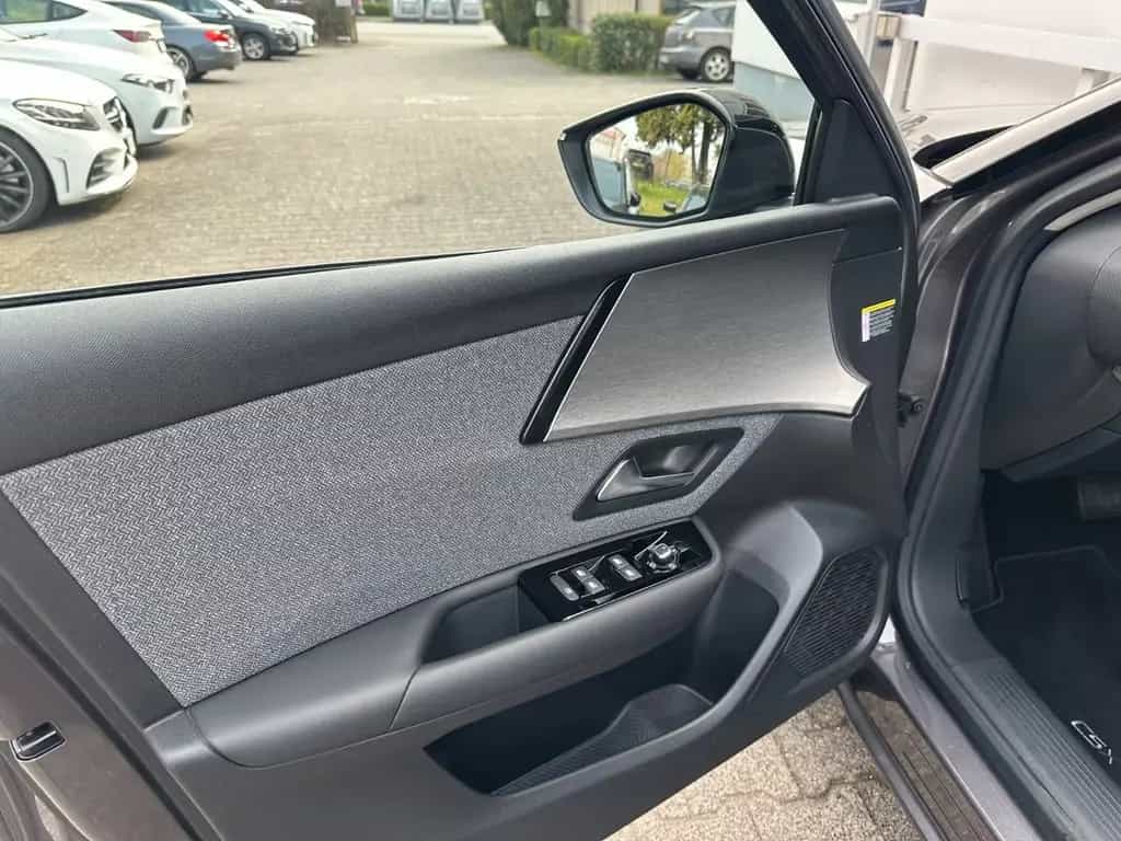 Citroën C5 X Feel Pack ACC LED KEYLESS KAMERA SITZHZG 01/2023-photo-13