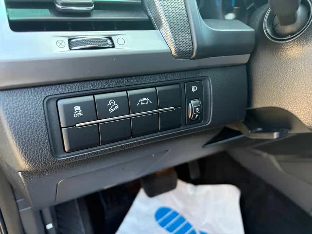 Ssangyong REXTON 2.2 Diesel 4WD Navi/AHK/Shz 08/2022-photo-8