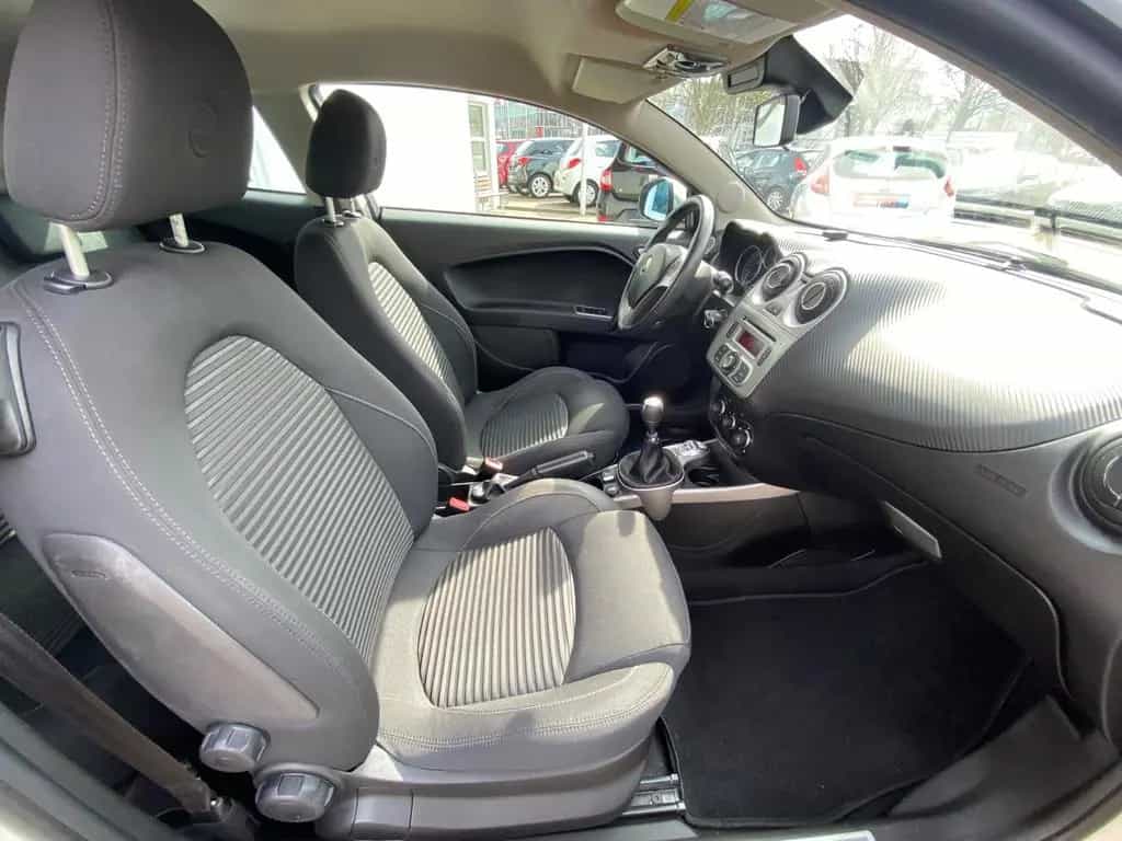 Alfa Romeo MiTo Turismo 1.4 SPORT/ Klimaanlage/EURO5/6-Gang 08/2013-photo-16