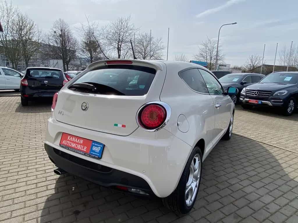 Alfa Romeo MiTo Turismo 1.4 SPORT/ Klimaanlage/EURO5/6-Gang 08/2013-photo-4