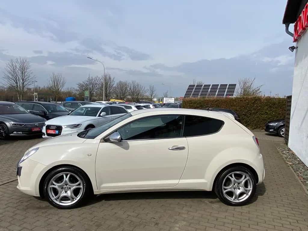 Alfa Romeo MiTo Turismo 1.4 SPORT/ Klimaanlage/EURO5/6-Gang 08/2013-photo-5