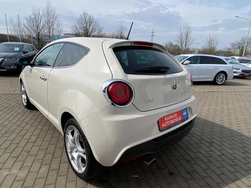 Alfa Romeo MiTo Turismo 1.4 SPORT/ Klimaanlage/EURO5/6-Gang 08/2013-photo-6
