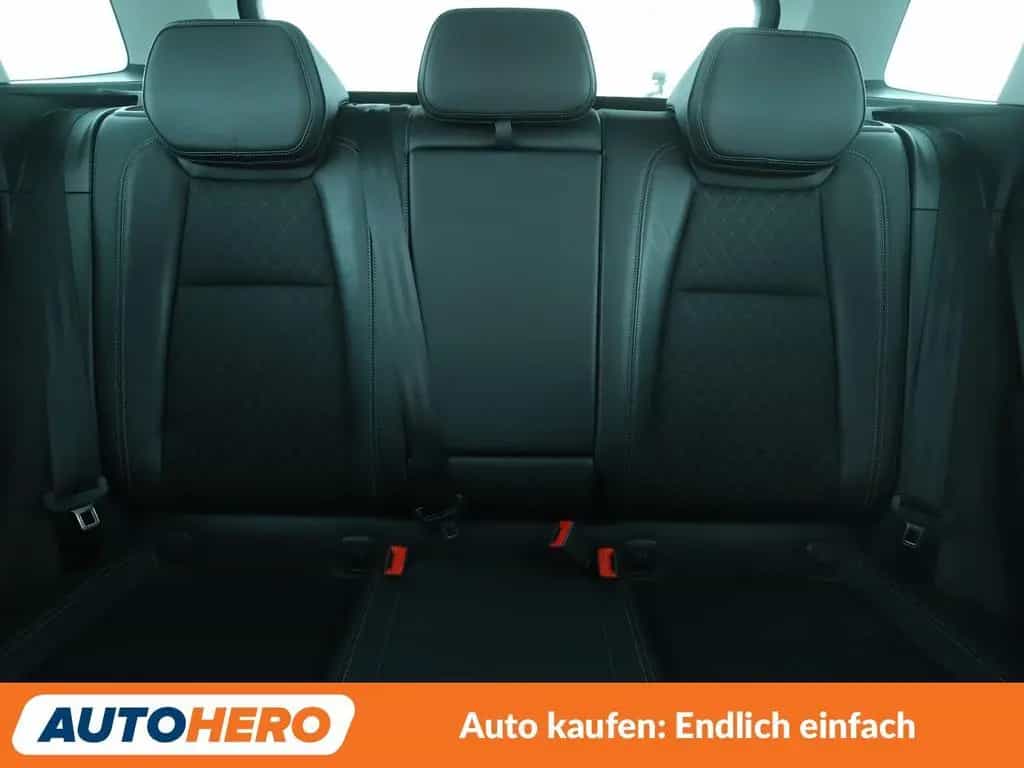 Skoda Karoq 1.5 TSI ACT Style Aut.*AHK*NAVI*LED*ACC* 02/2020-photo-15