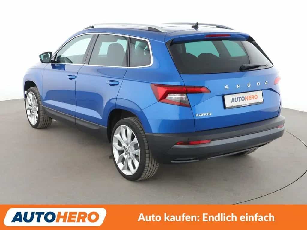 Skoda Karoq 1.5 TSI ACT Style Aut.*AHK*NAVI*LED*ACC* 02/2020-photo-3