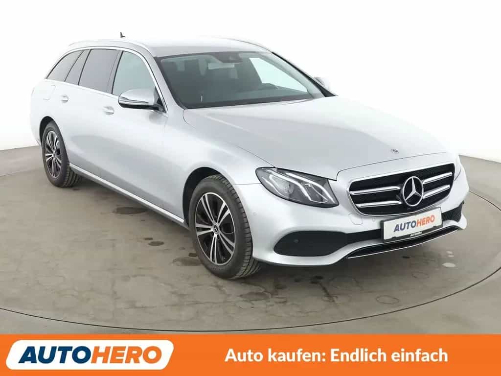 Mercedes-Benz E 220 E-Klasse E 220 d Avantgarde Aut.*NAVI*TEMPO*CAM* 11/2020-photo-7