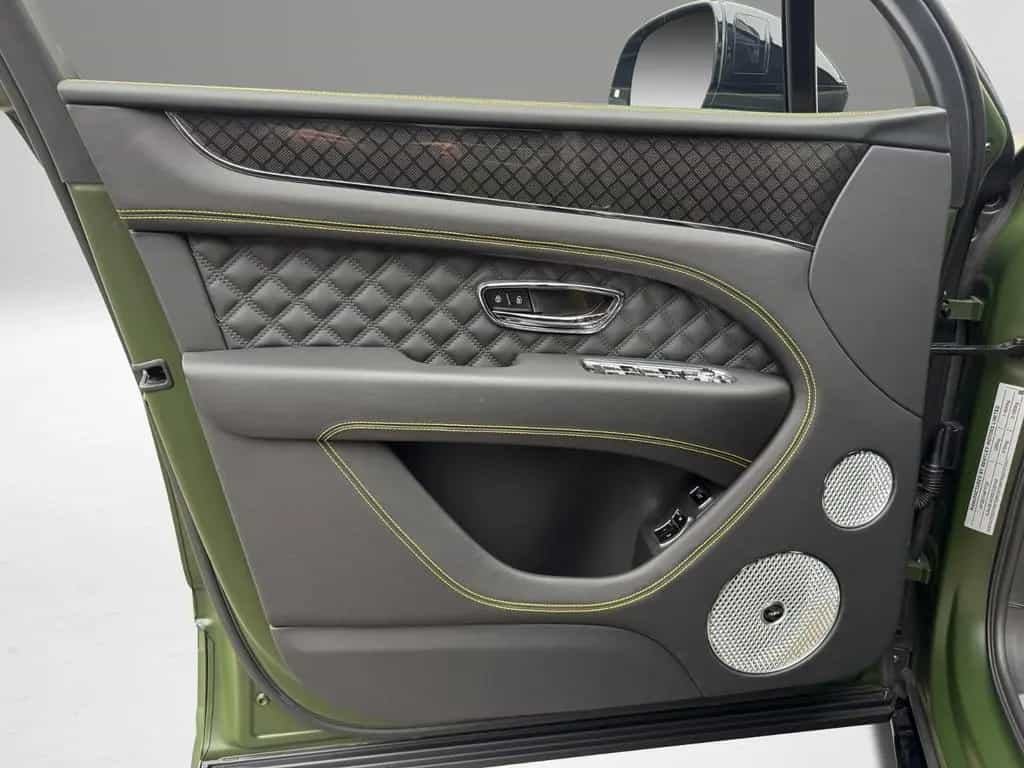 Bentley Bentayga S V8 BLACK EDITION Racing Green SATIN 11/2024-photo-10