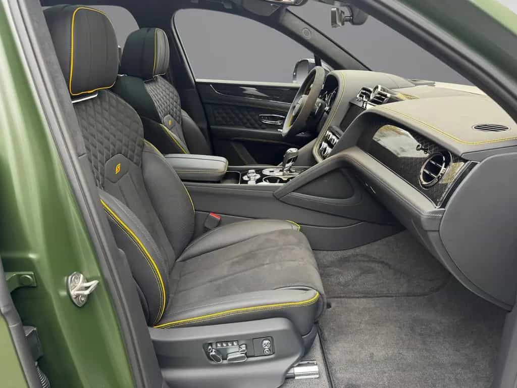 Bentley Bentayga S V8 BLACK EDITION Racing Green SATIN 11/2024-photo-19