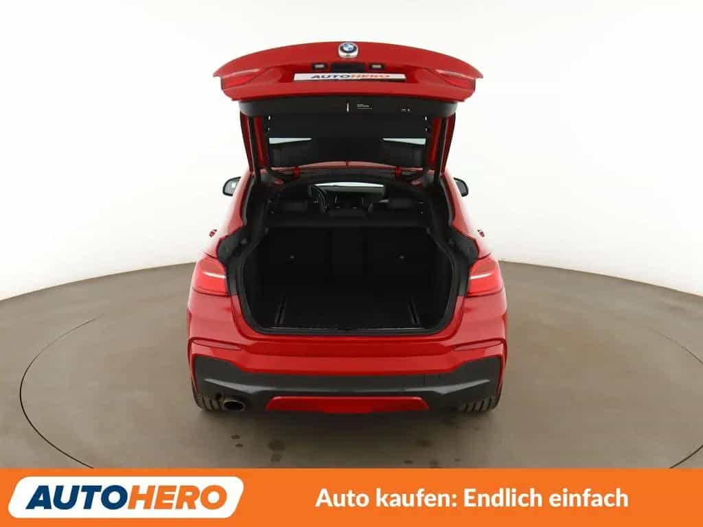 BMW X4 xDrive 20i Sport Aut.*NAVI*TEMPO*PDC*SHZ* 01/2018-photo-16