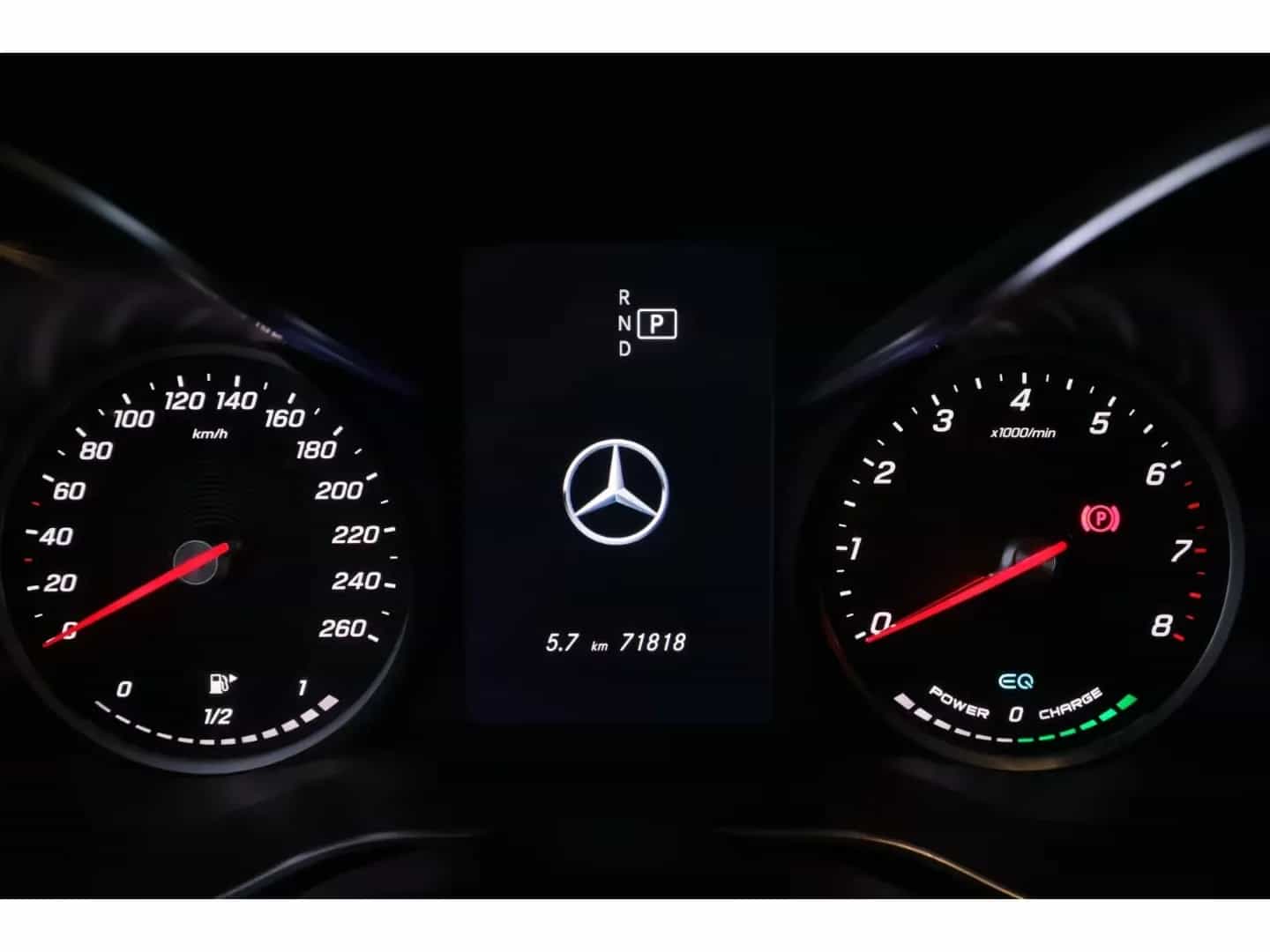 Mercedes-Benz GLC-Class 200 04/2022-photo-16