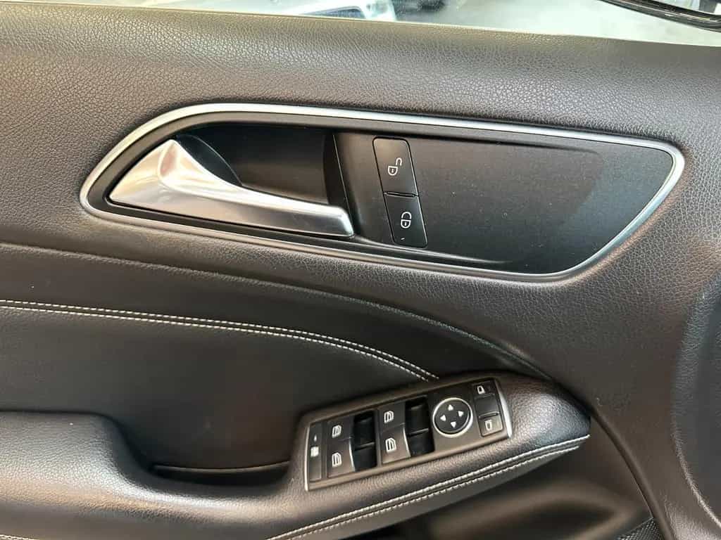 Mercedes-Benz B 200 CDI *Kamera*Park Assistent* 02/2013-photo-25