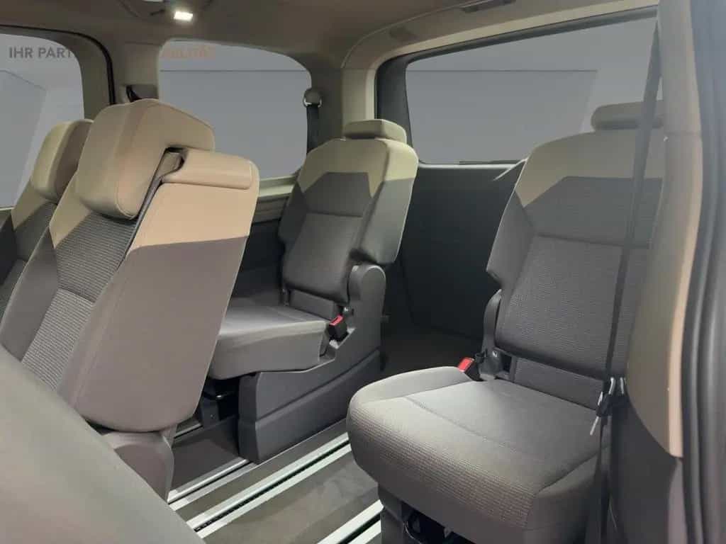 Volkswagen T7 Multivan Multivan 7SITZER+MATRIX+APP+AHK+VIRT+LED+NAVI+PD 10/2022-photo-8
