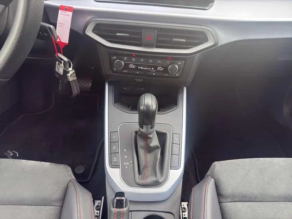 Seat Arona FR 1.5 TSI 150PS DSG Voll-LED Navi Kamera 01/2023-photo-15