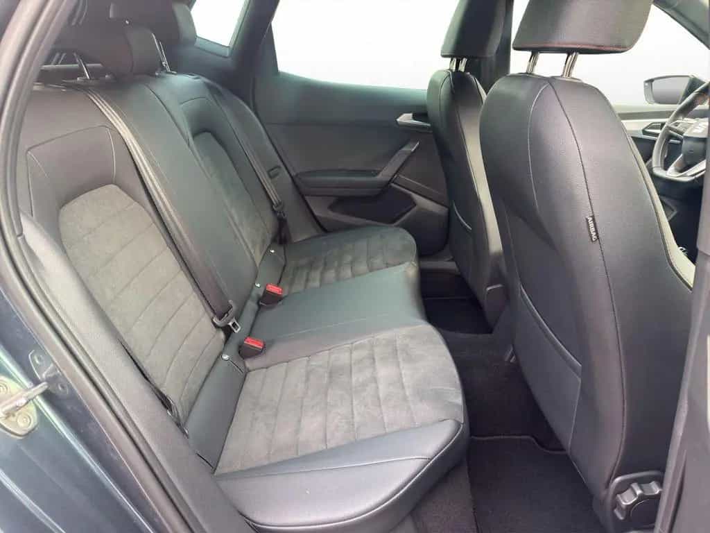 Seat Arona FR 1.5 TSI 150PS DSG Voll-LED Navi Kamera 01/2023-photo-18